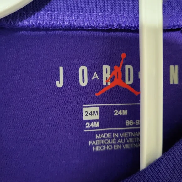 Jordan 2 pc Infant Set Boys, Purple, Lomg Sleeve/Sweatpants, NEW, Size 24 Months - Picture 3 of 5